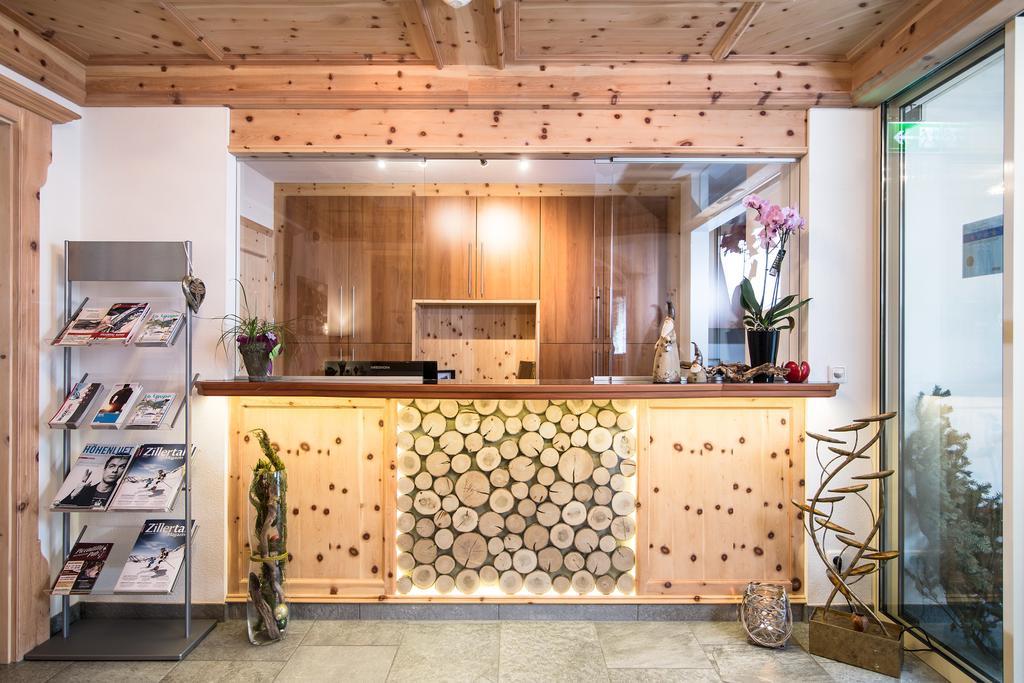 Apart Landhaus Heim Mayrhofen Exterior photo